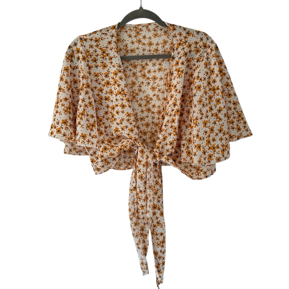 Orange & White Floral Design Wrapped Around Crop Top Shirt Women’s Size Large!